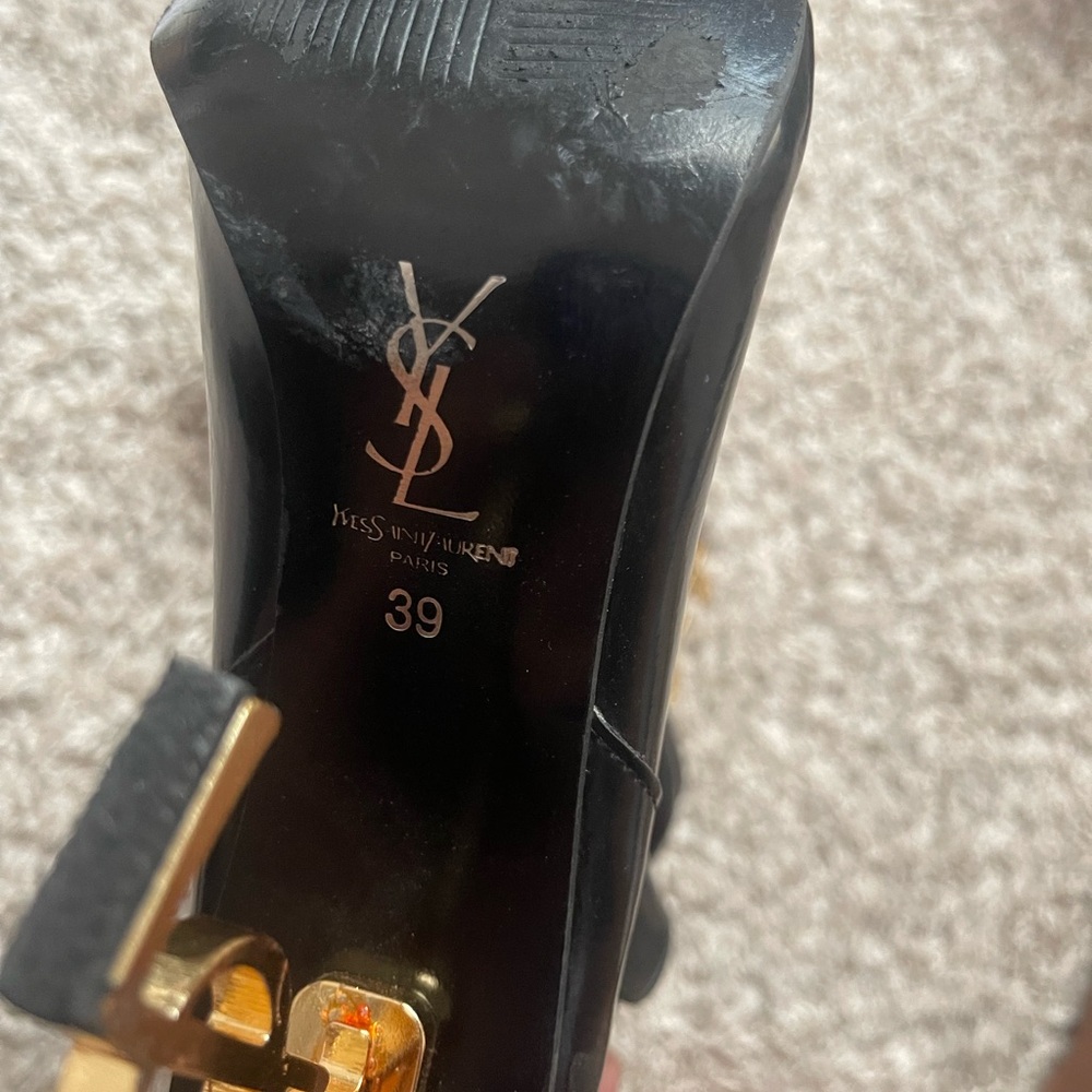 Yves Saint Laurent Black Heels